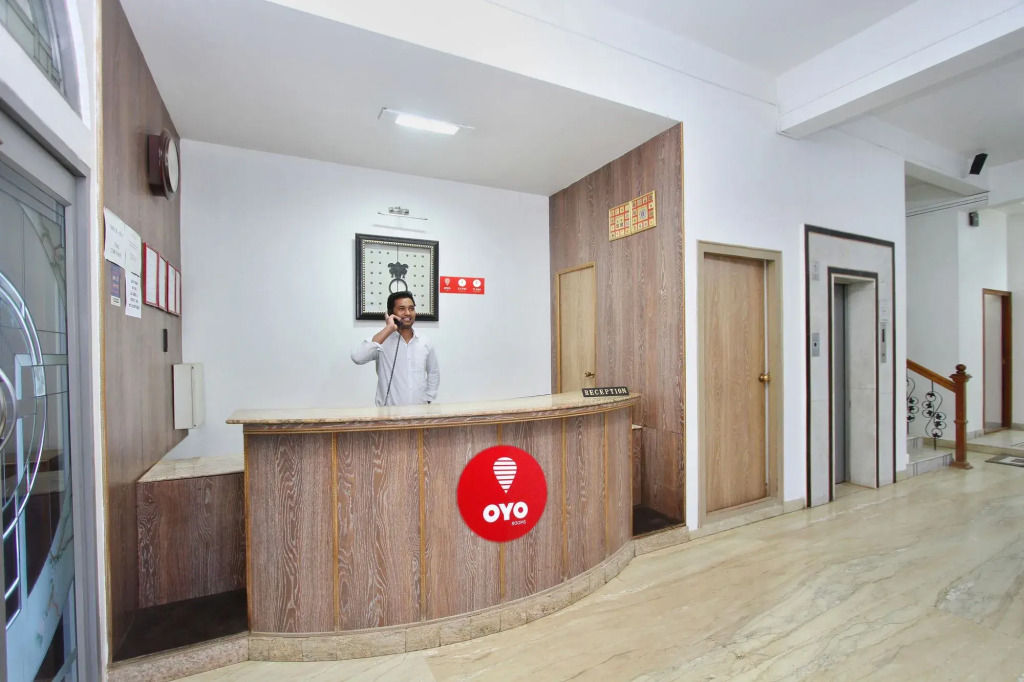OYO 9419 Manu Residency