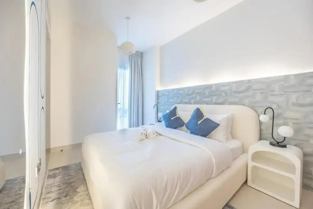 Bloomfields Dreamy 2BR in Radiant Boulev