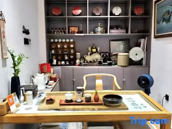 Old You Best Homestay (Dongguan Xixi Ancient Village)