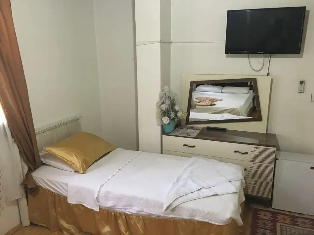 Grand Angel Hotel