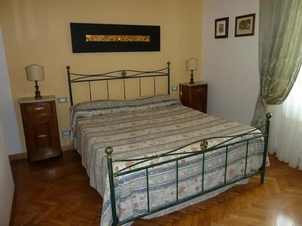 Casa Titty