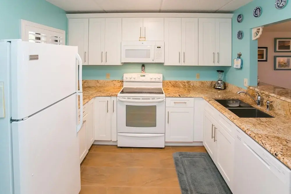 SEA Haven 221 [3/2] Free Activities! & Oceanfront Wifi Pool