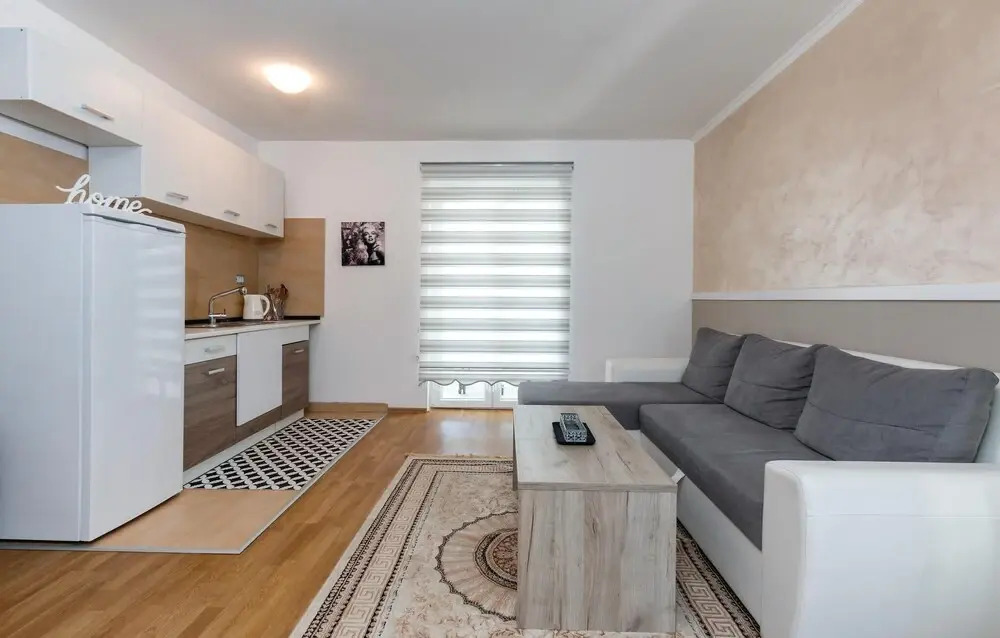 Four-Bedroom Holiday Home In Fazana