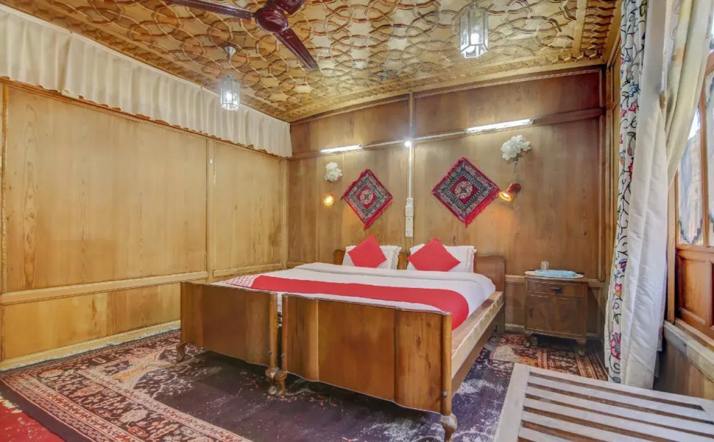 Hollywood Group Of Houseboats By OYO Rooms