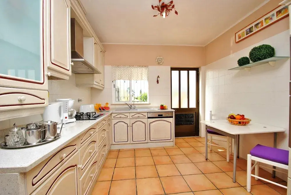 Villa Dominica - com BBQ e piscina aquecível em Carvoeiro