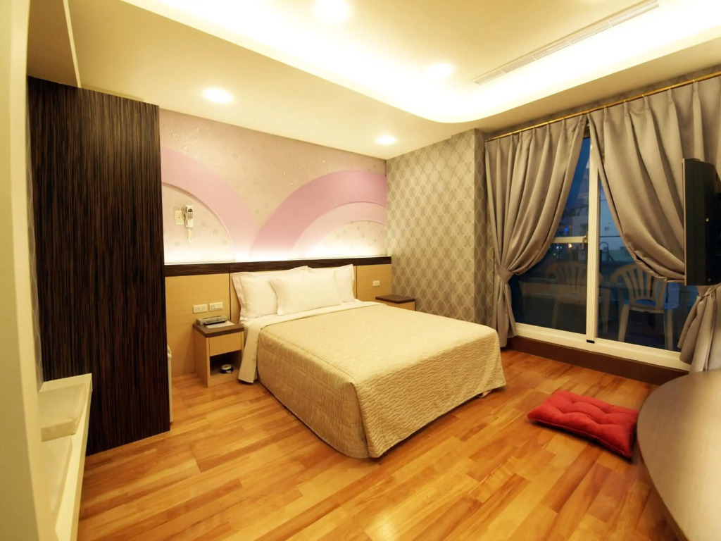 Ibiza Inn Kenting II