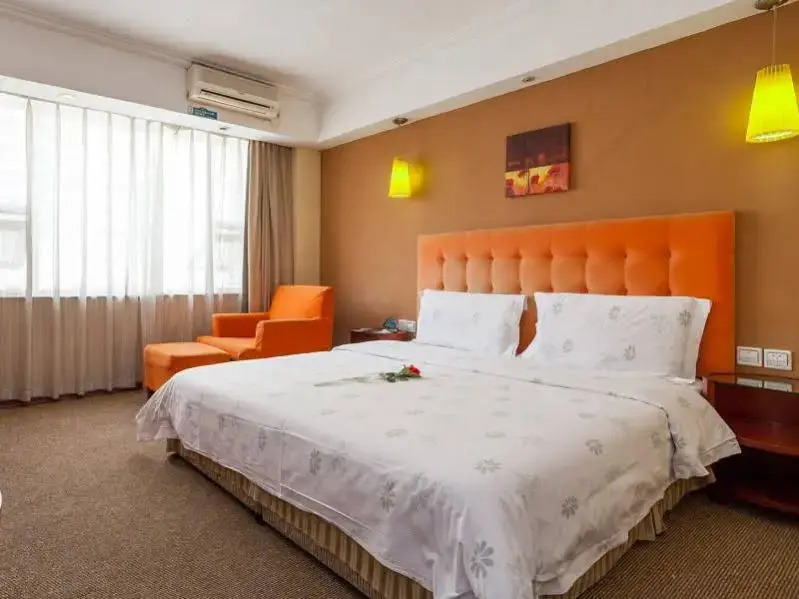 GreenTree Alliance Sichuan Chengdu Wenshuyuan Subway Station Hotel