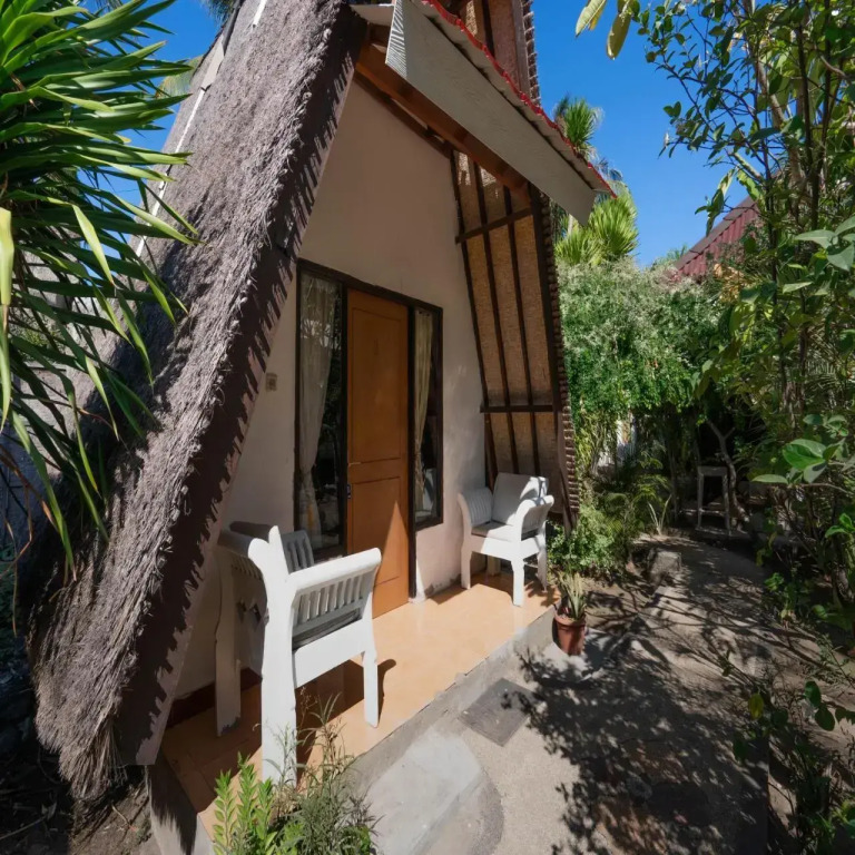 Ocean 2 Restaurant and Bungalow