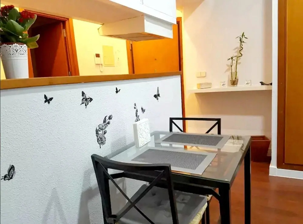Studio in Madrid, With Wonderful City View, Balcony and Wifi