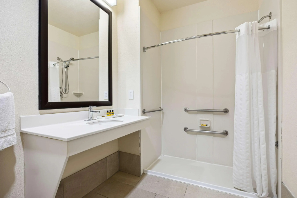 Best Western Plus Downtown Inn & Suites