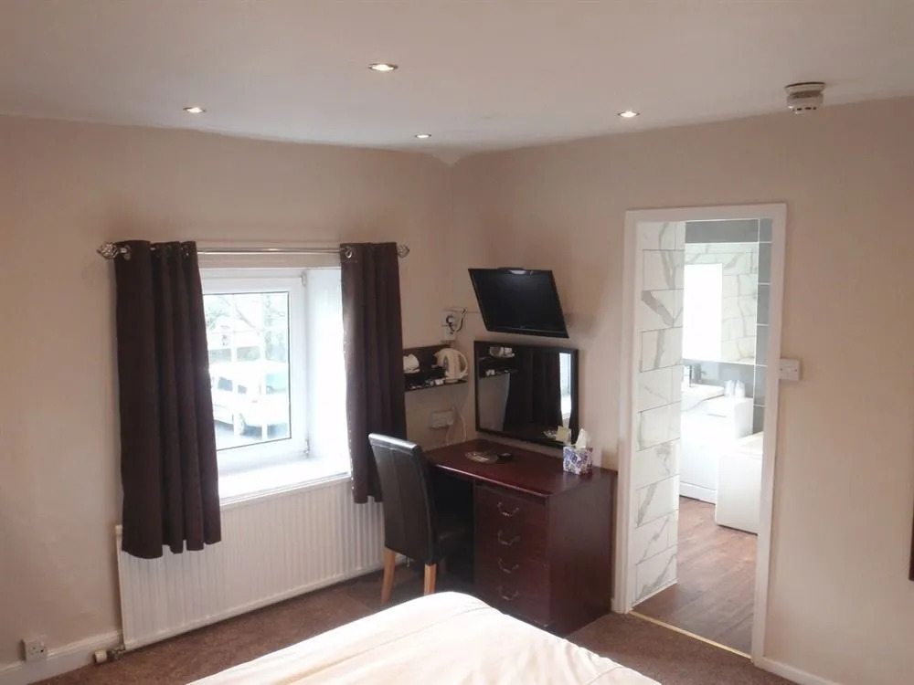 The Shaw Country Hotel