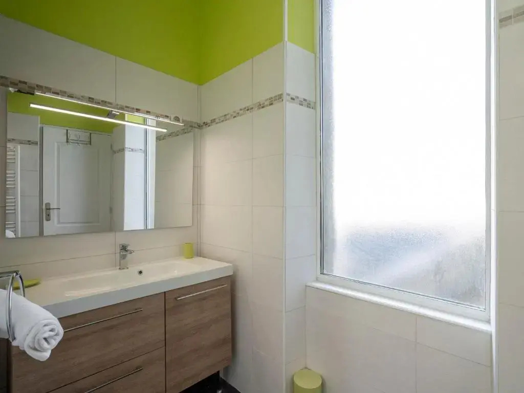 Appartement Mont-Dore, 3 pièces, 6 personnes - FR-1-608-33