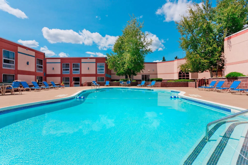 Burrstone Inn, an Ascend Collection Hotel