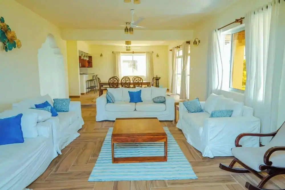Luxurious 5-Bedroom Villa with Private Pool in Diani