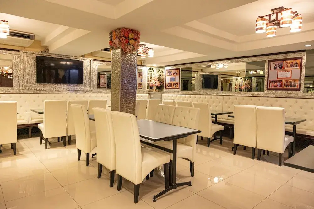 KK11 Boutique Inn