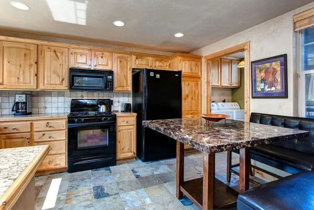 Stylish Park City Condo at Redstone by RedAwning