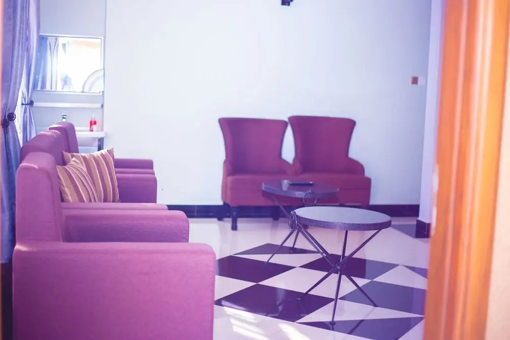 La'Tonna Safari Hotel