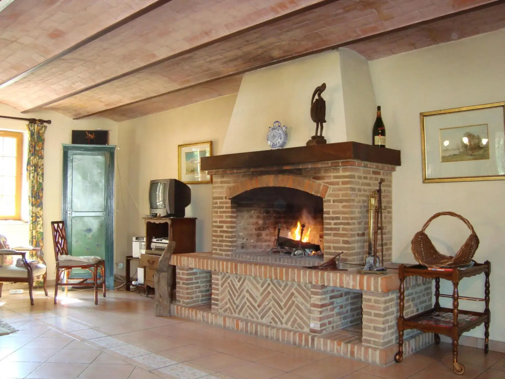 Alluring Cottage in Englancourt With Fenced Garden