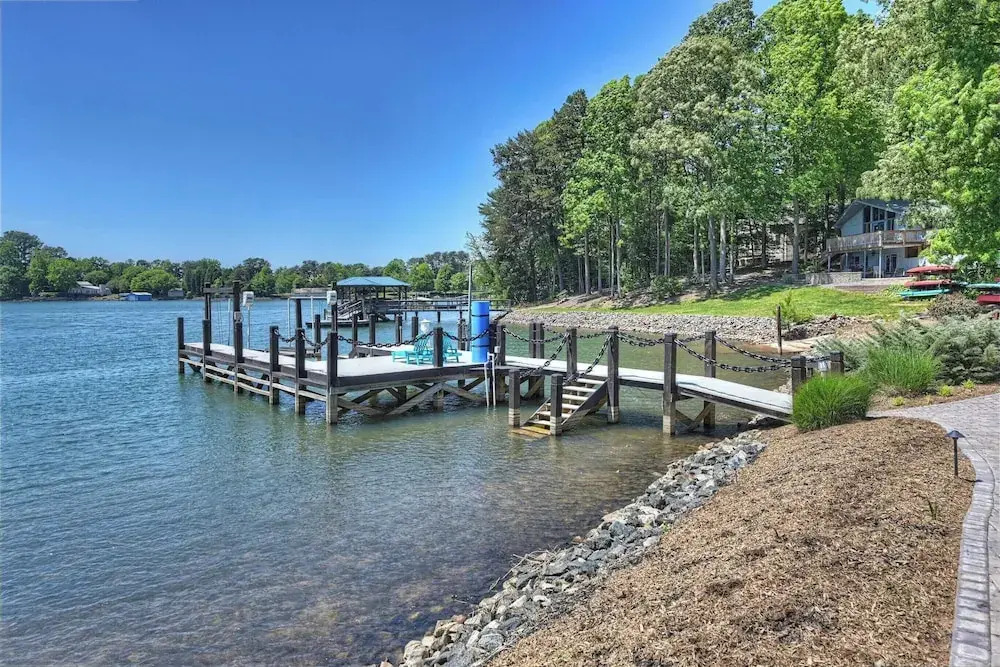 Lakefront Estate Pool + Hot Tub + Dock + Sauna Oasis at Ballycastle