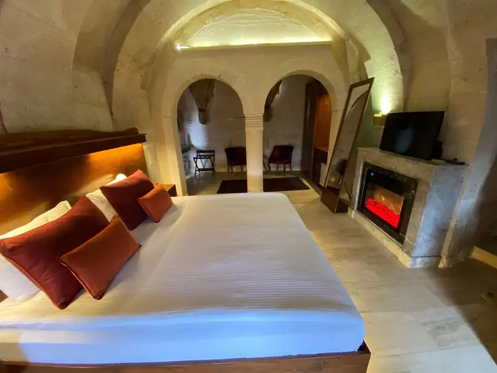 Ask-i Derun Hotel
