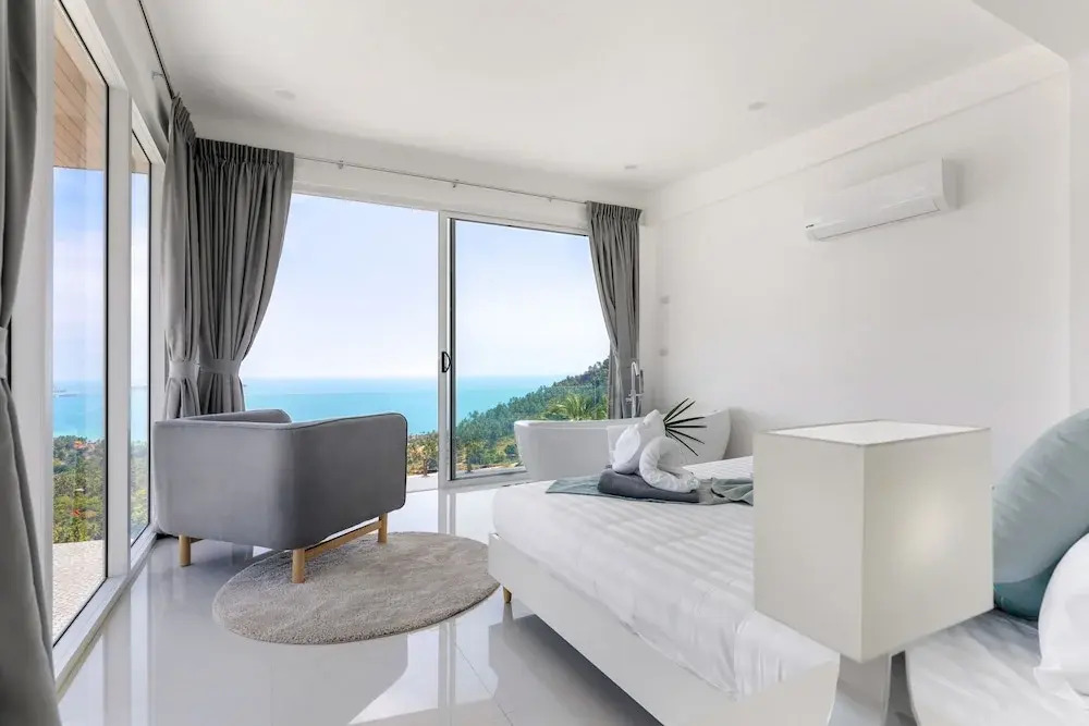 Chaweng Noi Luxury Morden 4-BR Dream Villa