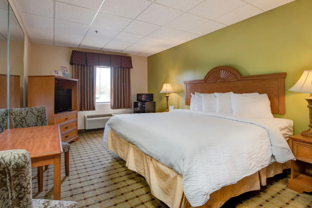 River Bend Inn - Pigeon Forge
