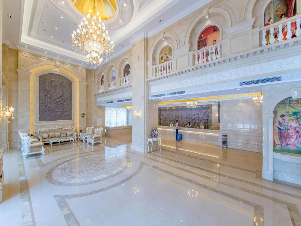 Vienna International Hotel (Wuhan Huangpi Mulan Street Passenger Transport Center)