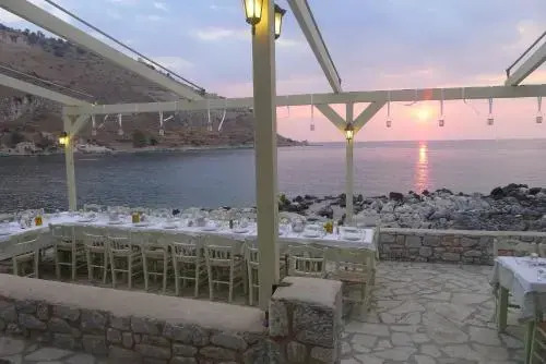 Kourmas Suites