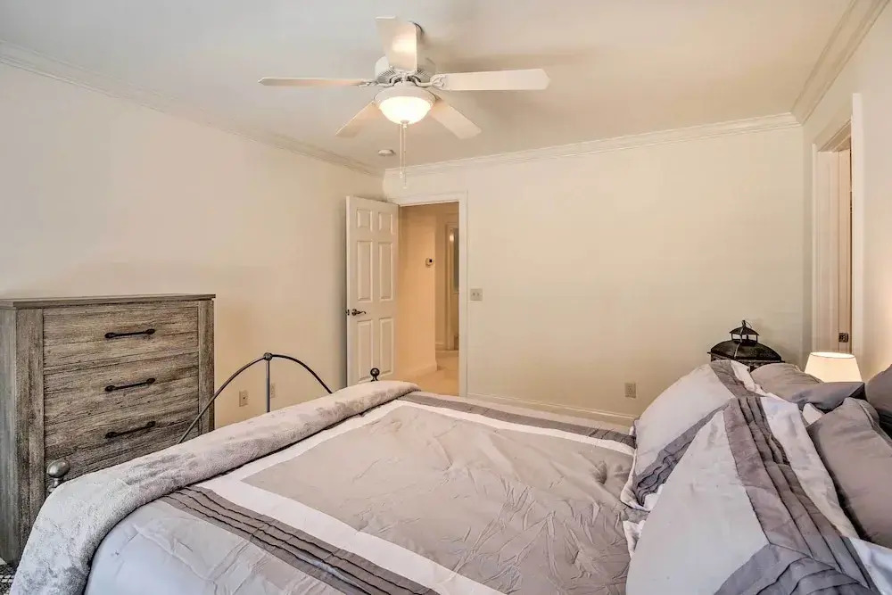 Upscale Home w/ Poker Room < 1 Mi to Golf!