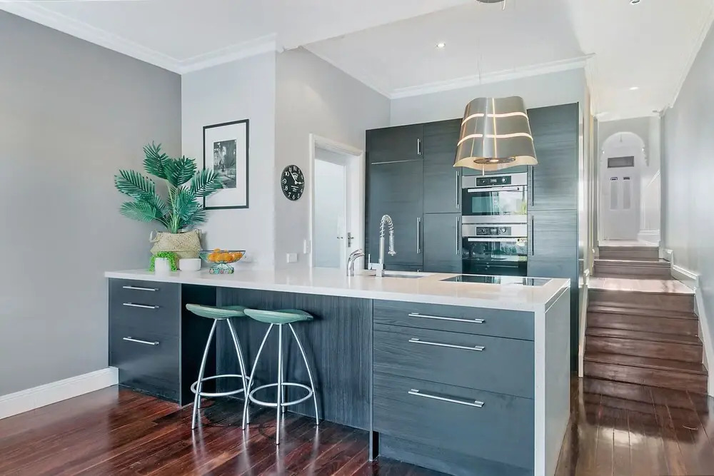 Rozelle 3 Bedrooms cosy dream holiday home with Free Parking by KozyGuru