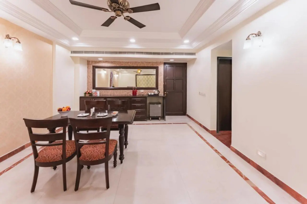 Shree Vallabh Vilas Lords Plaza Nathdwara - Pure Veg