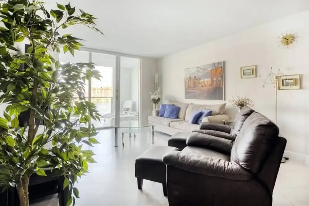 Le Marina Bay 802 by Go Florida Condo Sunny Isles
