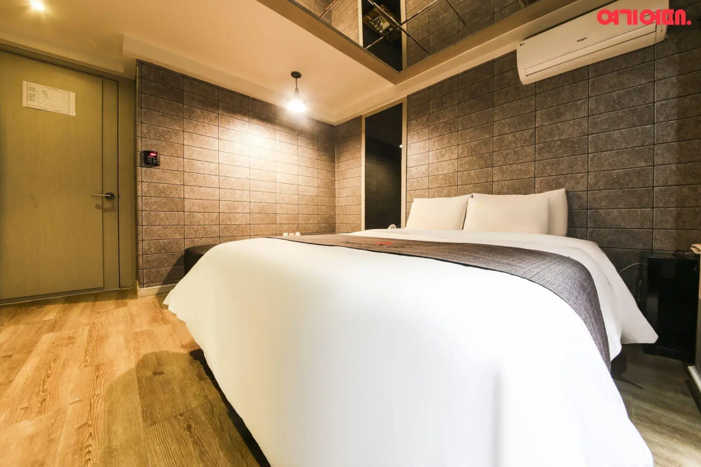 If Hotel