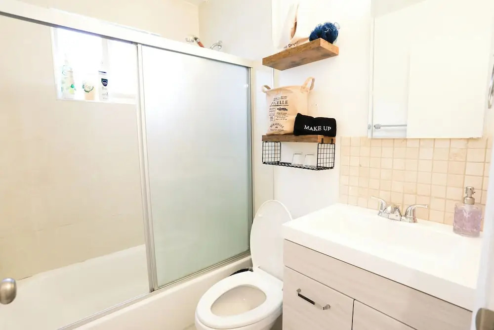 2BR APT with Brand new super quite AC, Washer, Dryer, Free EV Station, Free Parking in Cupertino