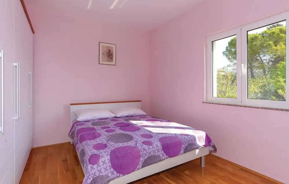 Three-Bedroom Holiday Home In Kastel Stafilic