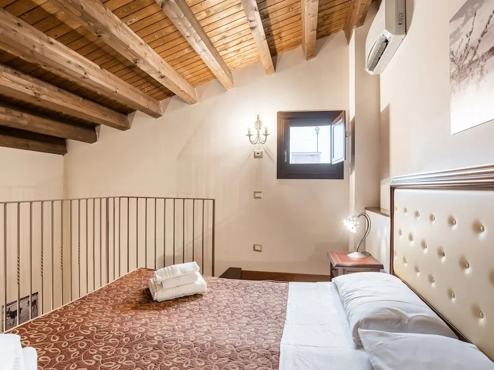 Holiday Home Sicily With Pool & Sauna