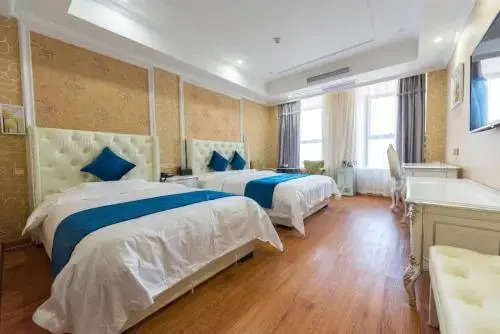 England Court Hotel