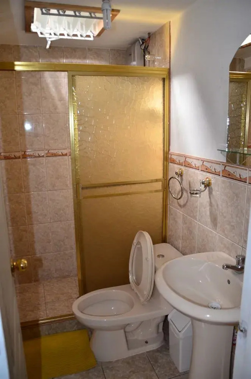 Hospedaje Keros Bed & Breakfast