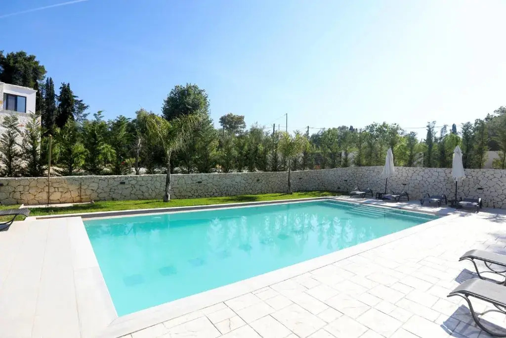 Rans Luxury Villas & Suites in Corfu with swimming pool