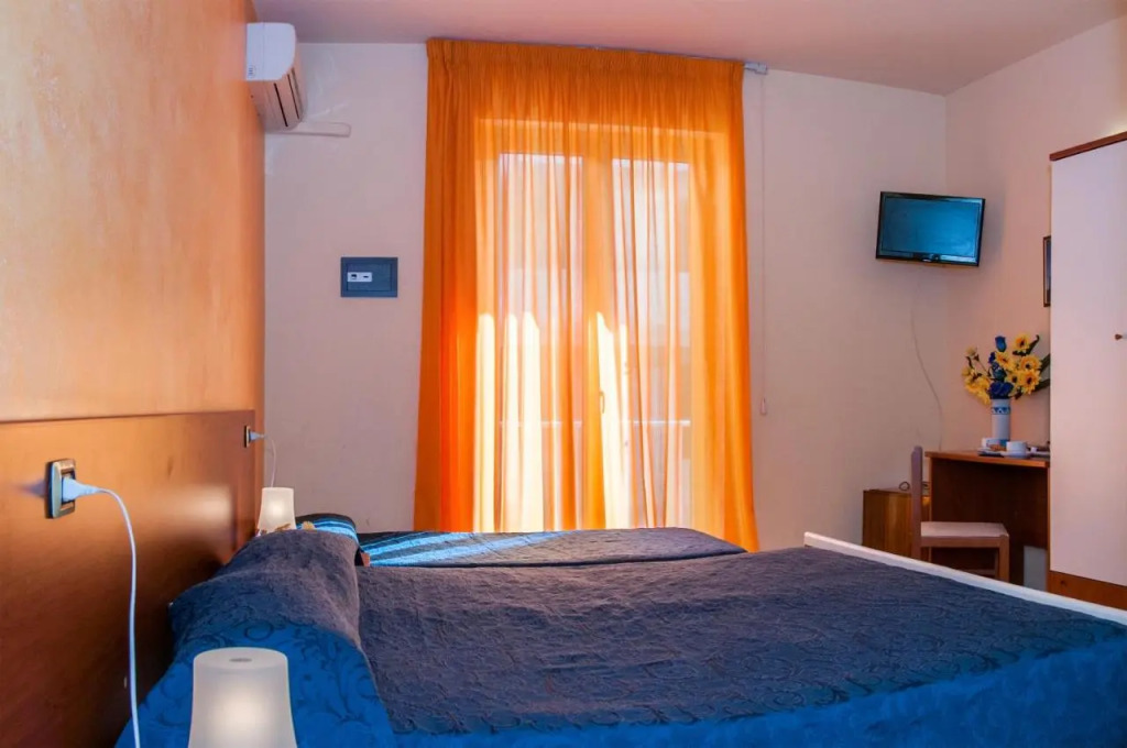 Megaron Hotel
