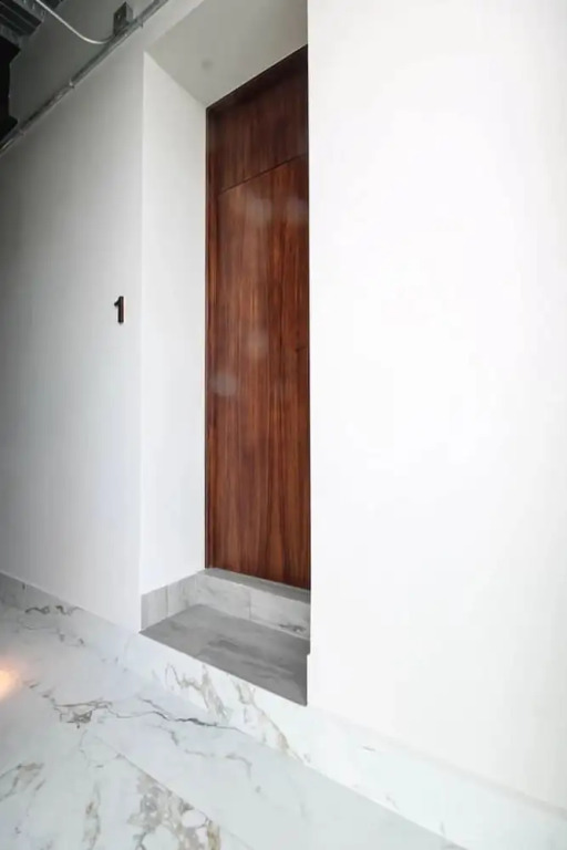 Botanic Loft Stylish Cozy Retreat w Kitchen Private Bath