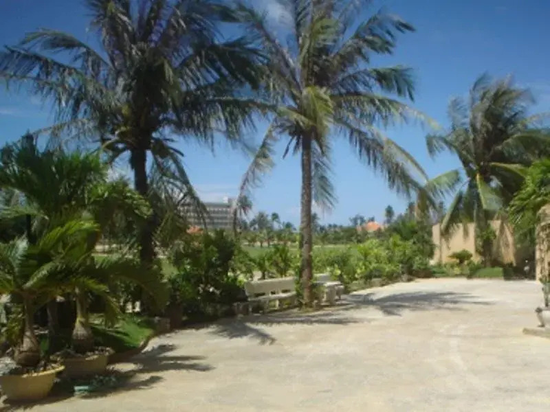The Palms Hotel