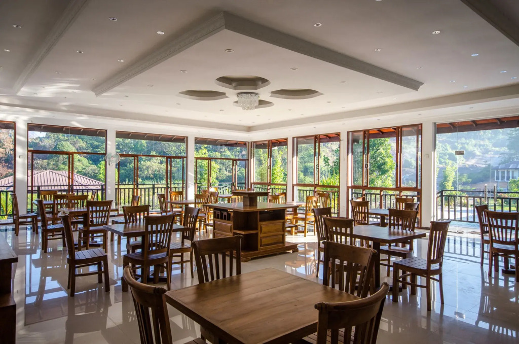 Okwin Resort