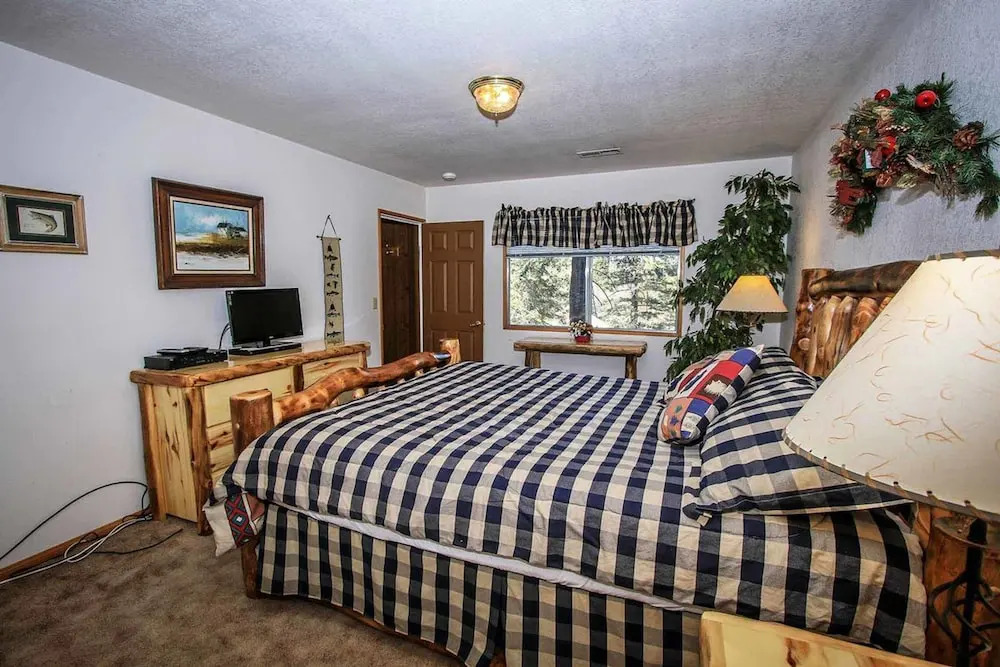 Brett's Surf Retreat 1064 by RedAwning