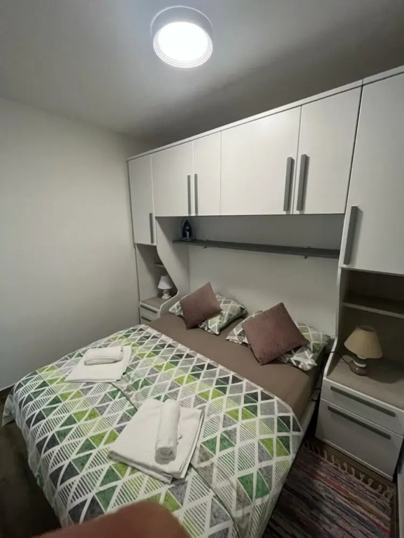 A1 apt With Balcony and sea View, 3 min to Beach