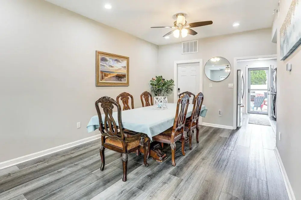 2 Blocks to Beach: Apt w/ Grill in Ocean Gate!