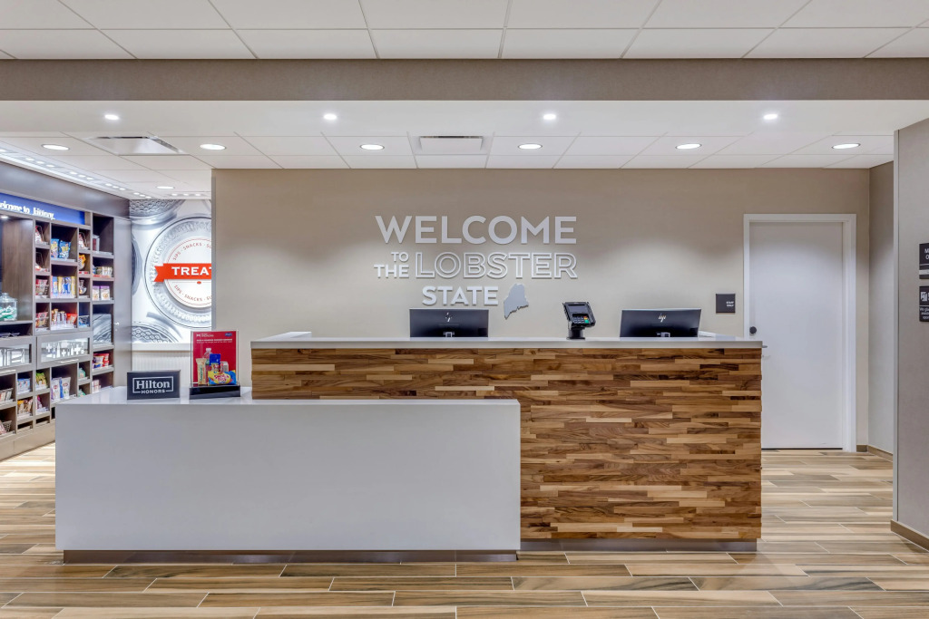 Hampton Inn & Suites Kittery-Portsmouth