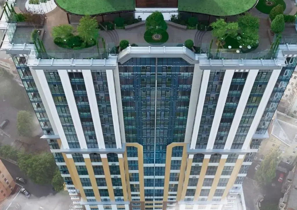 Royal Tower Luxurious Smart Residence (1)