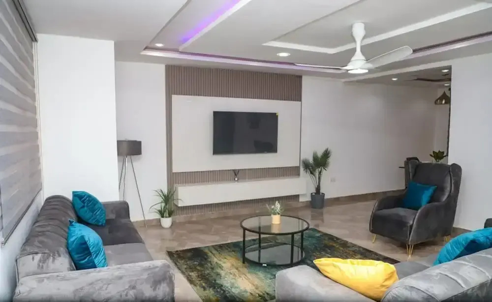 Luxecom Apartments, Enjoy Comfort & Affordability!