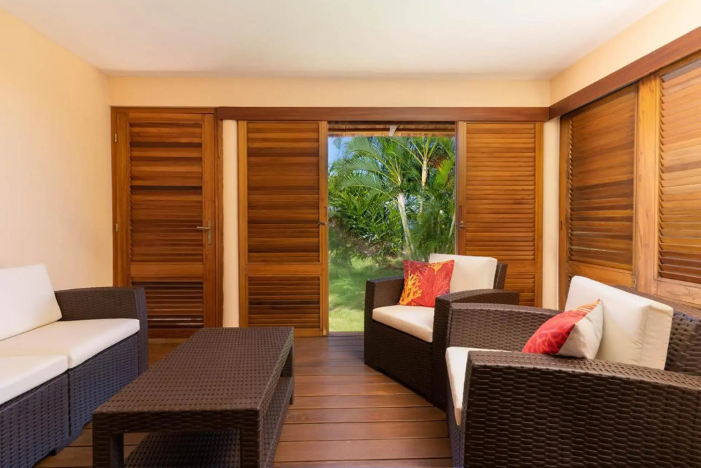 Magnificent 5 Br Villa with pool: amazing views